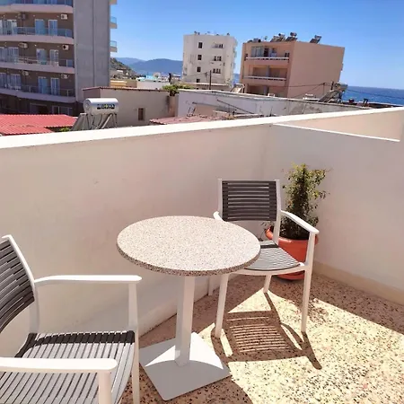Small Apartment Rhodes City Exterior foto
